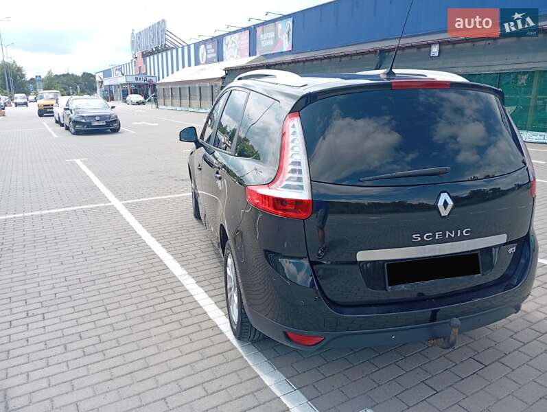 Минивэн Renault Grand Scenic 2014 в Дрогобыче