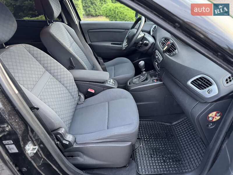 Минивэн Renault Grand Scenic 2010 в Самборе фото 39 Минивэн Renault Grand Scenic 2010 в Самборе