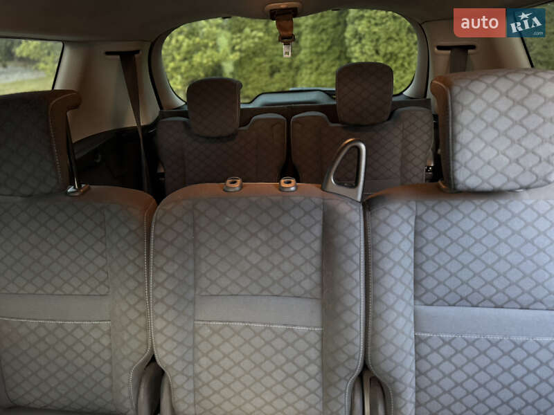 Минивэн Renault Grand Scenic 2010 в Самборе фото 46 Минивэн Renault Grand Scenic 2010 в Самборе