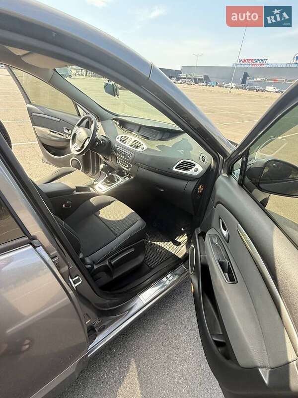 Минивэн Renault Grand Scenic 2009 в Подгородном