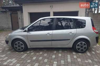 Минивэн Renault Grand Scenic 2006 в 