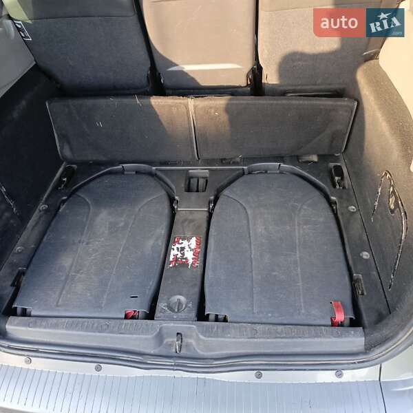 Минивэн Renault Grand Scenic 2008 в Путивле