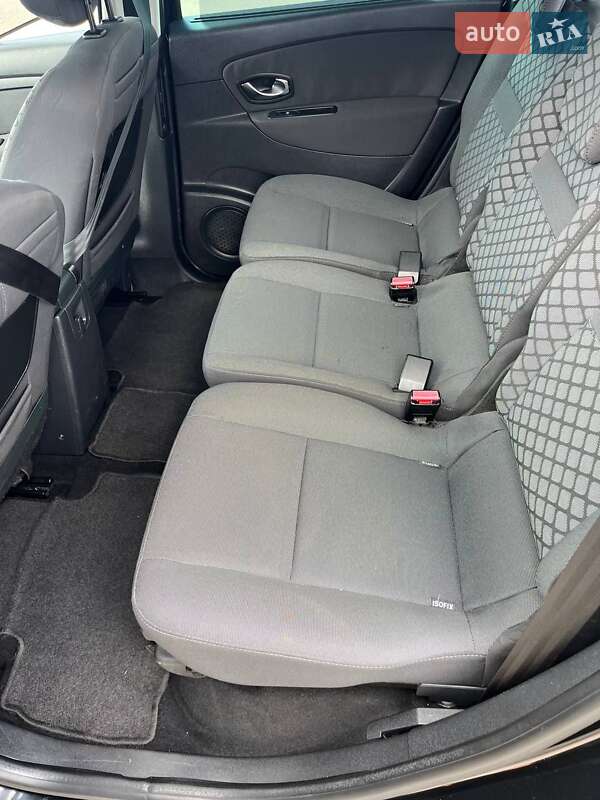 Мінівен Renault Grand Scenic 2011 в Івано-Франківську