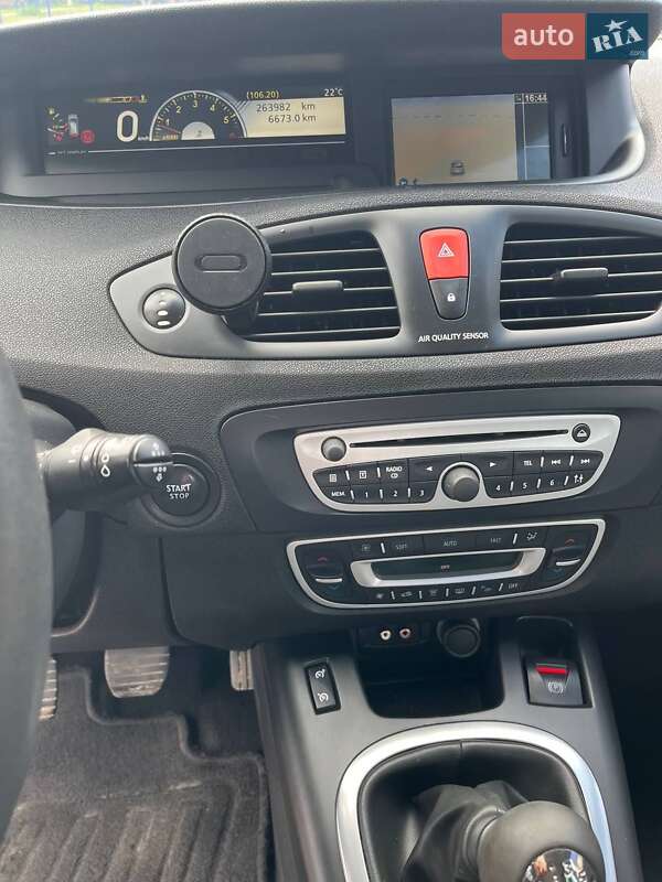 Мінівен Renault Grand Scenic 2011 в Івано-Франківську