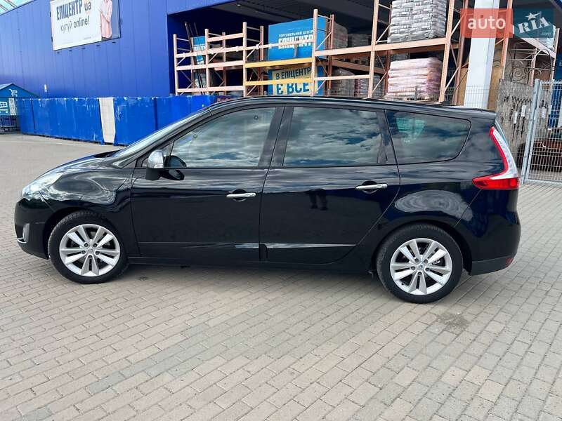 Мінівен Renault Grand Scenic 2011 в Івано-Франківську