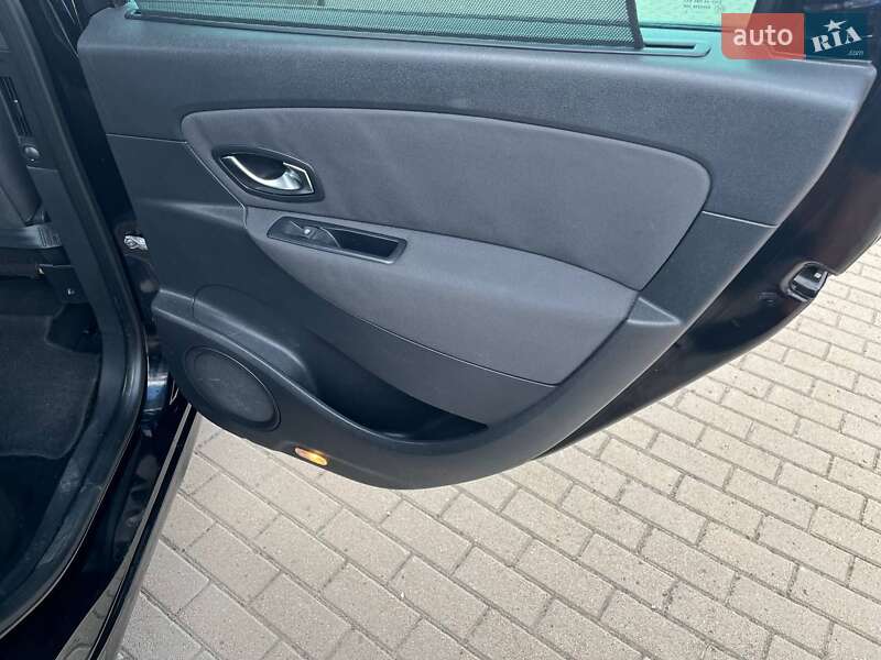 Мінівен Renault Grand Scenic 2011 в Івано-Франківську