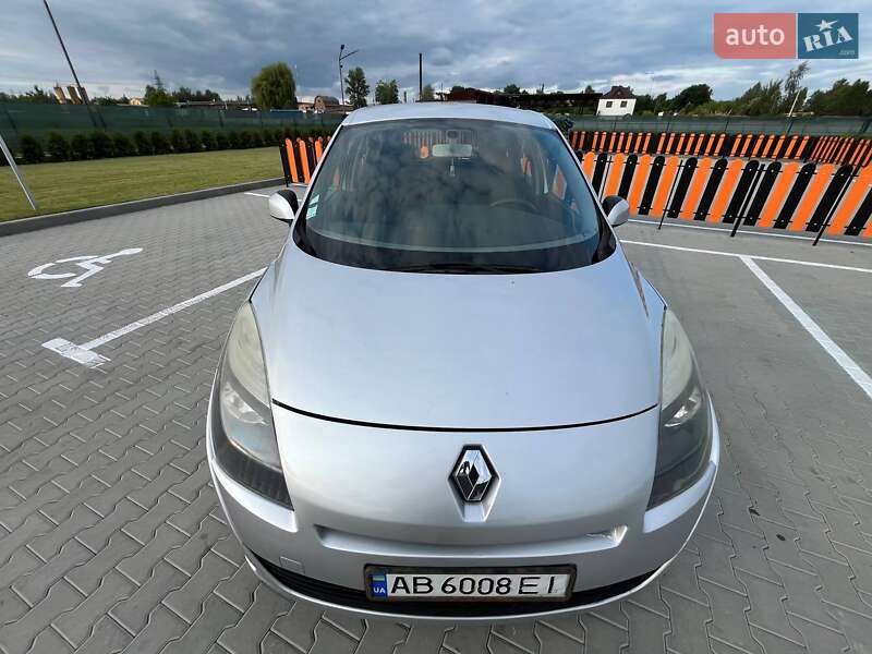 Минивэн Renault Grand Scenic 2011 в Виннице