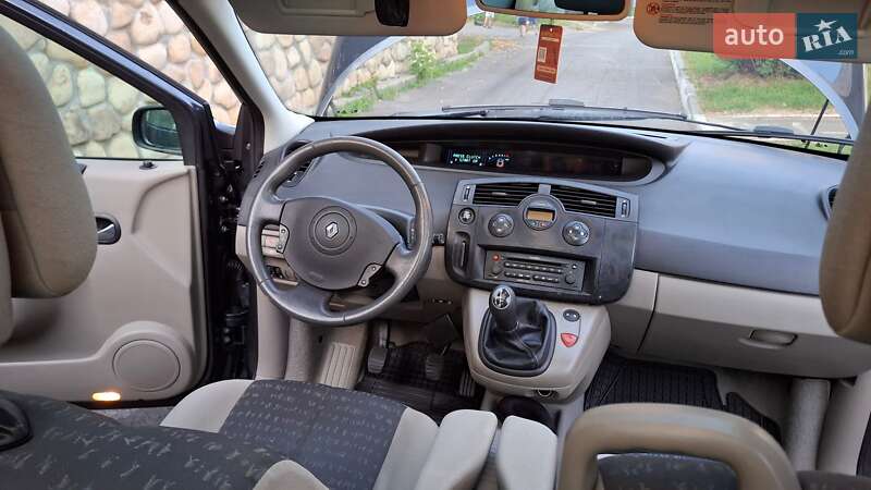 Минивэн Renault Grand Scenic 2005 в Луцке