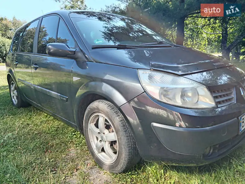 Renault Grand Scenic 2005