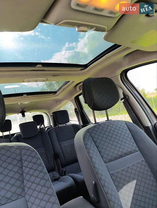 Минивэн Renault Grand Scenic 2010 в Каменке-Бугской