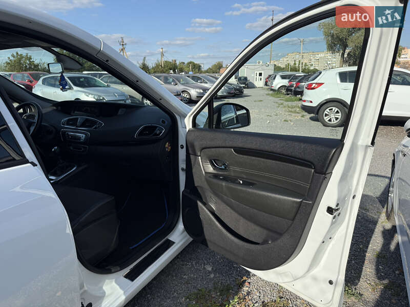 Минивэн Renault Grand Scenic 2013 в Ровно фото 28 Минивэн Renault Grand Scenic 2013 в Ровно