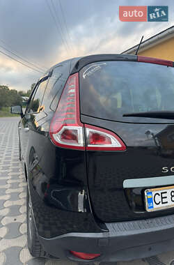 Минивэн Renault Grand Scenic 2010 в 
