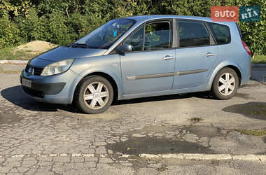 Минивэн Renault Grand Scenic 2004 в 
