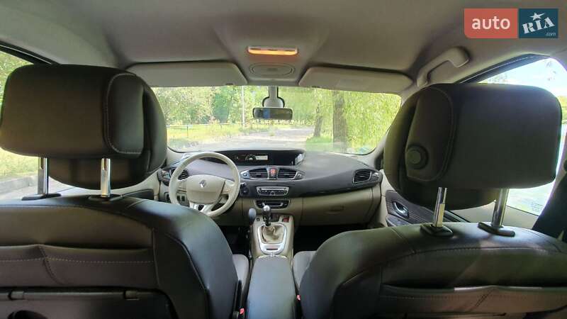 Мінівен Renault Grand Scenic 2011 в Рівному
