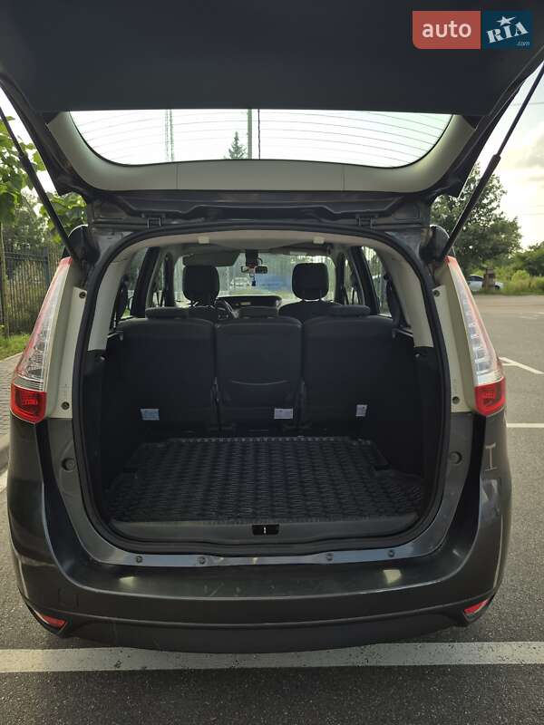 Минивэн Renault Grand Scenic 2010 в Вишневом