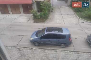 Мінівен Renault Grand Scenic 2004 в Яворові