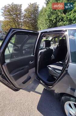 Минивэн Renault Grand Scenic 2005 в 