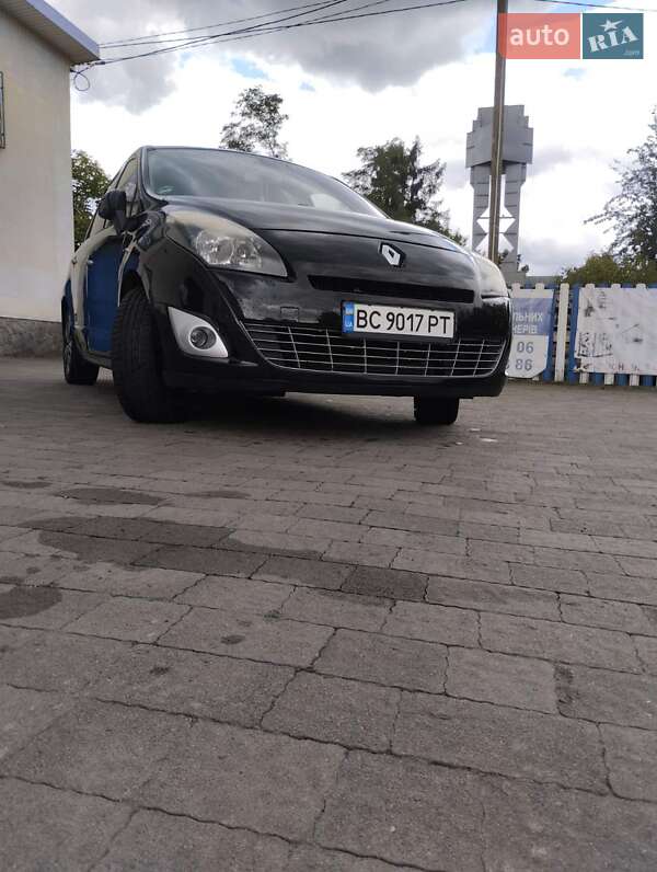 Минивэн Renault Grand Scenic 2011 в Стрые фото 4 Минивэн Renault Grand Scenic 2011 в Стрые