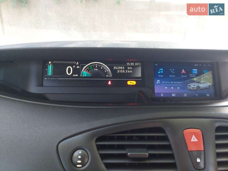 Мінівен Renault Grand Scenic 2010 в Херсоні фото 21 Мінівен Renault Grand Scenic 2010 в Херсоні