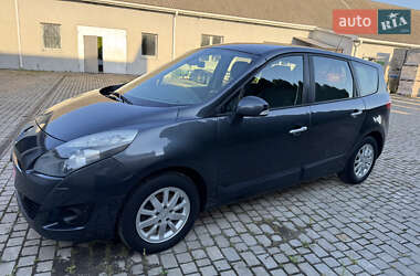 Мінівен Renault Grand Scenic 2010 в Нововолинську