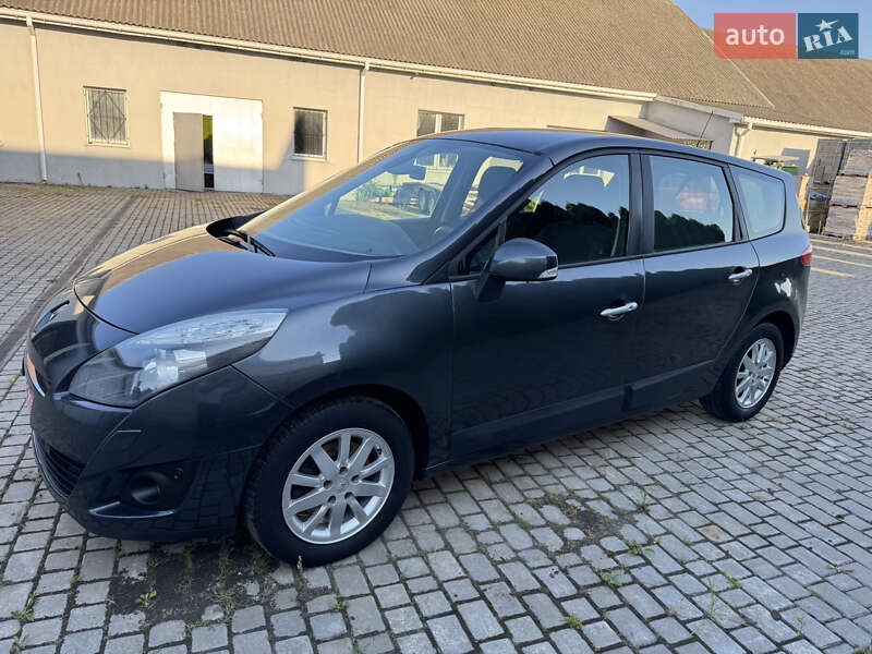 Renault Grand Scenic 2010