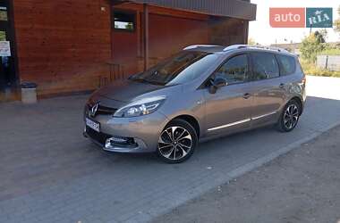 Минивэн Renault Grand Scenic 2016 в 