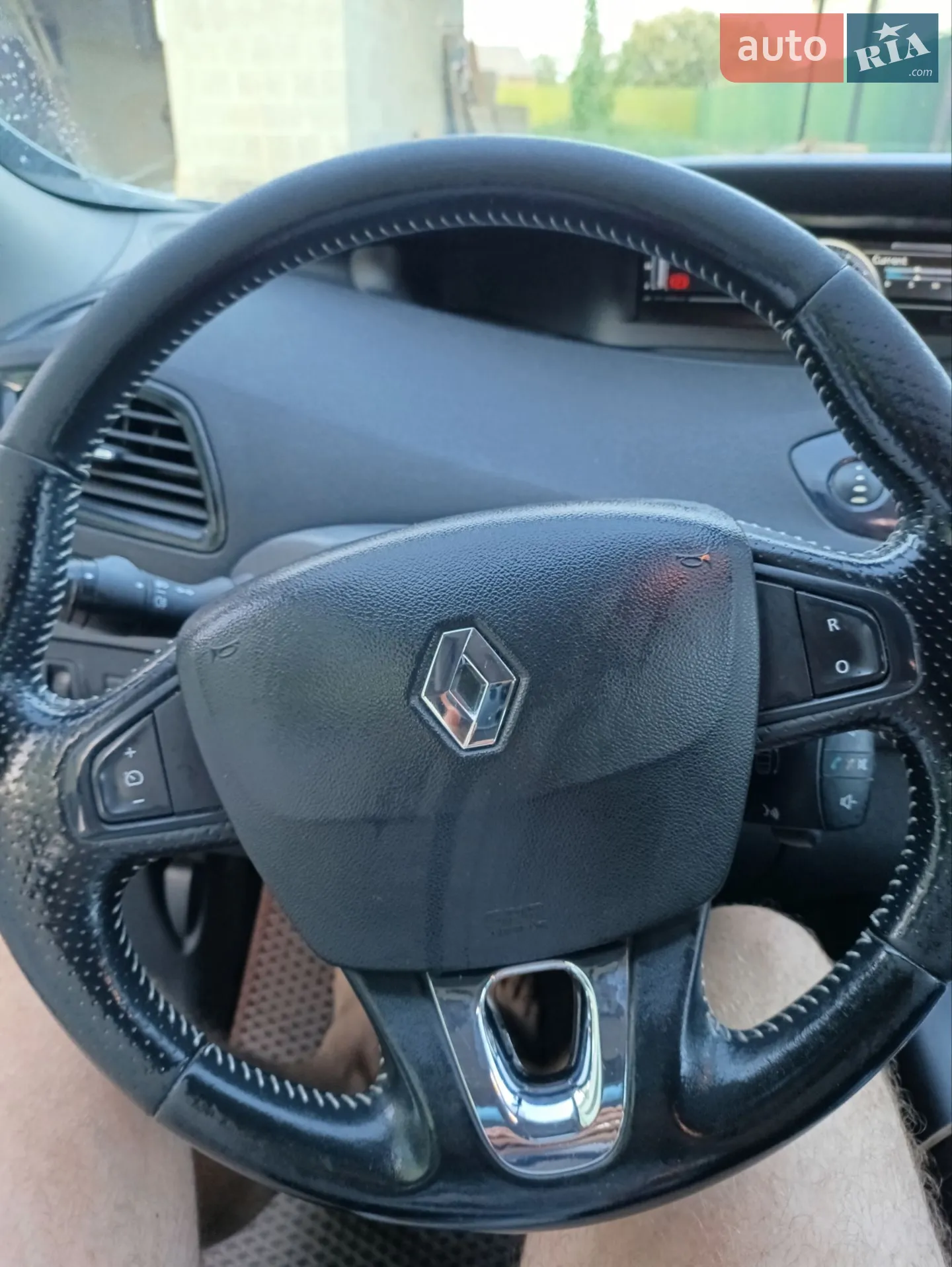 2015 Renault Scenic - мініатюра 31