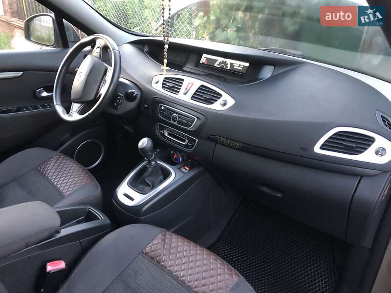 Минивэн Renault Grand Scenic 2009 в Бурштыне