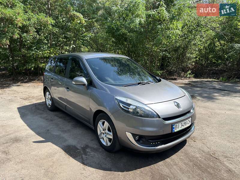 Минивэн Renault Grand Scenic 2012 в Кременчуге