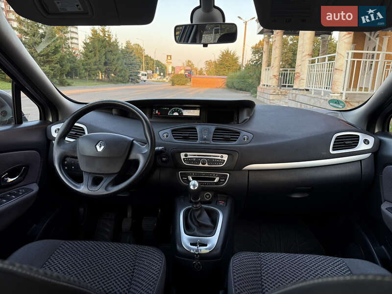 Минивэн Renault Grand Scenic 2012 в Тернополе