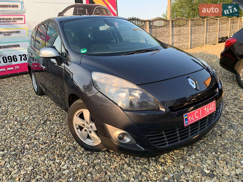 Renault Grand Scenic 2011