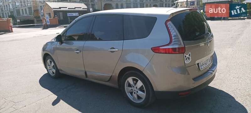 Мінівен Renault Grand Scenic 2011 в Одесі фото 13 Мінівен Renault Grand Scenic 2011 в Одесі