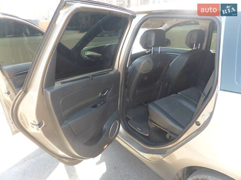 Мінівен Renault Grand Scenic 2011 в Одесі фото 20 Мінівен Renault Grand Scenic 2011 в Одесі