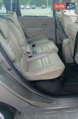Минивэн Renault Grand Scenic 2011 в 