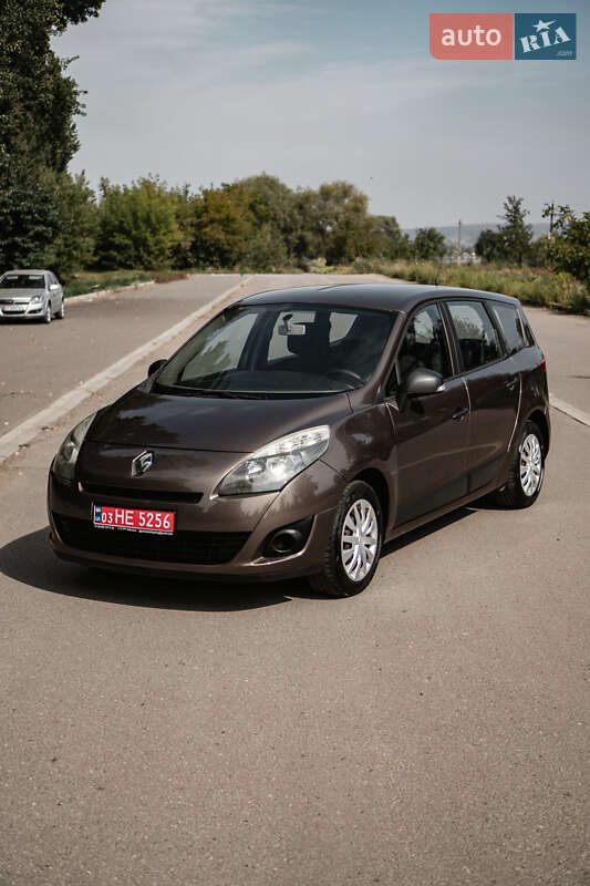 Мінівен Renault Grand Scenic 2010 в Бурштині