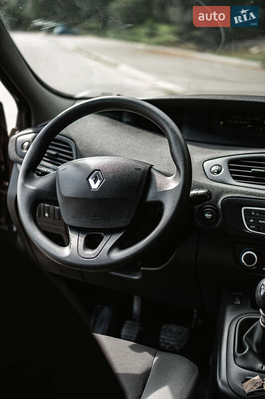 Мінівен Renault Grand Scenic 2010 в Бурштині