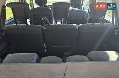 Минивэн Renault Grand Scenic 2009 в 