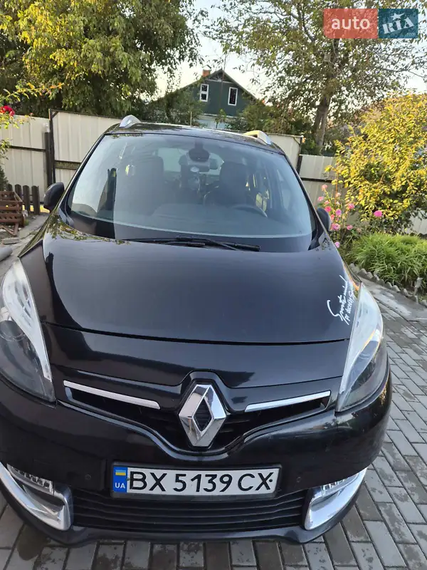 Renault Grand Scenic 2015