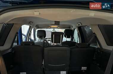 Минивэн Renault Grand Scenic 2010 в 
