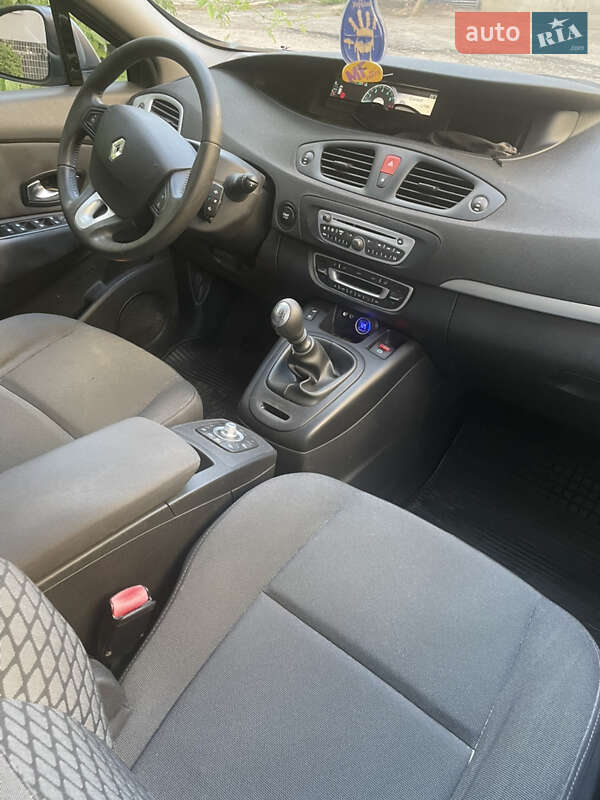 Мінівен Renault Grand Scenic 2010 в Харкові