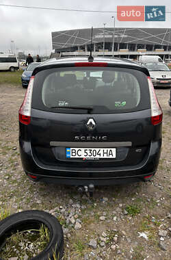 Минивэн Renault Grand Scenic 2011 в 