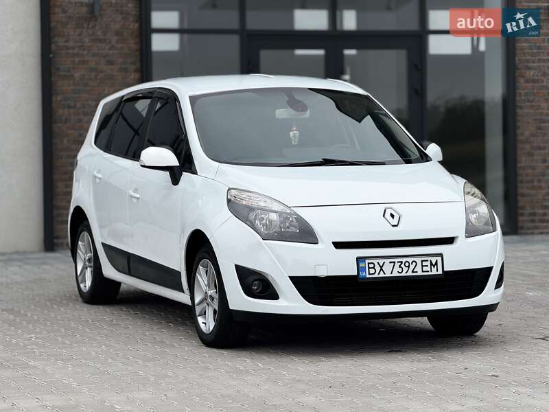 Мінівен Renault Grand Scenic 2009 в Тернополі