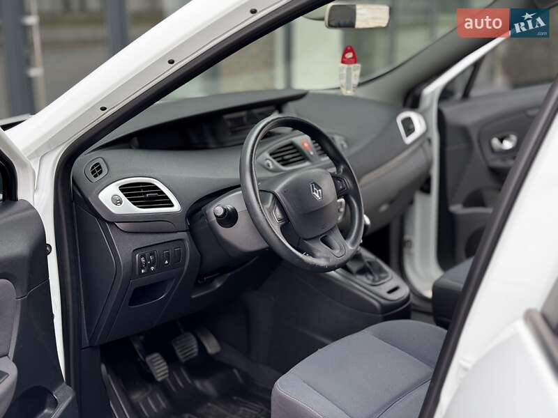 Мінівен Renault Grand Scenic 2009 в Тернополі