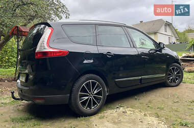 Мінівен Renault Grand Scenic 2013 в  фото 3 Мінівен Renault Grand Scenic 2013 в