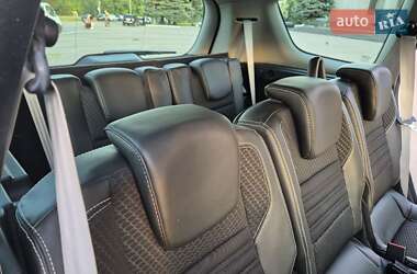 Минивэн Renault Grand Scenic 2015 в 