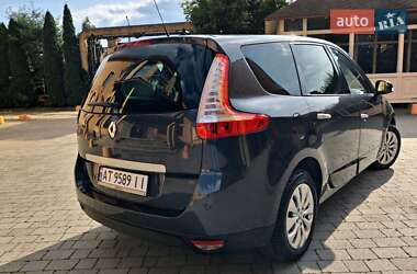 Минивэн Renault Grand Scenic 2010 в 