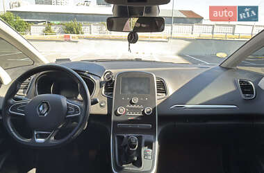 Минивэн Renault Grand Scenic 2017 в 