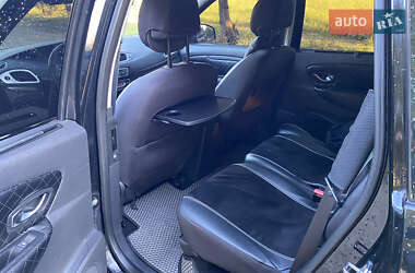 Мінівен Renault Grand Scenic 2010 в 