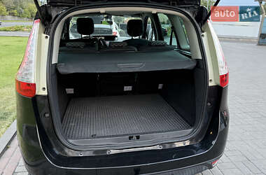Минивэн Renault Grand Scenic 2010 в 