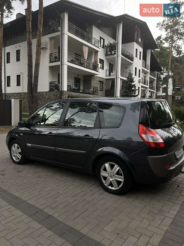 Минивэн Renault Grand Scenic 2004 в Киеве